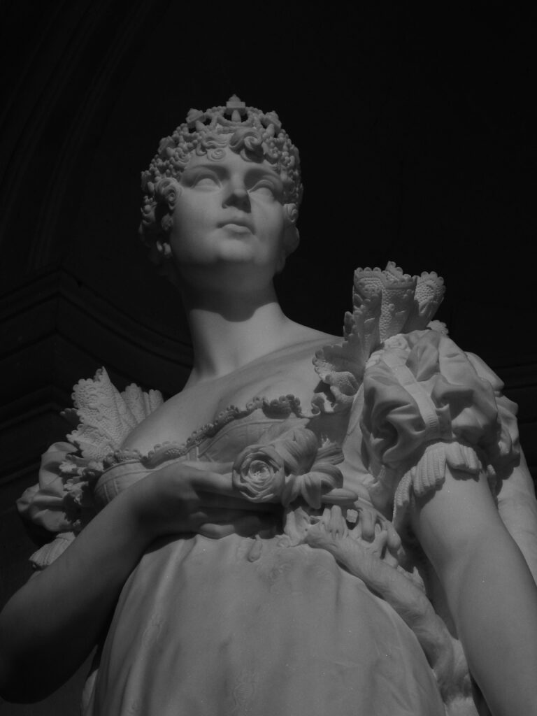 Embodied Authority for Women Leaders: How 3,000 Years of Denying Women Power Still Shapes Today’s Workplace